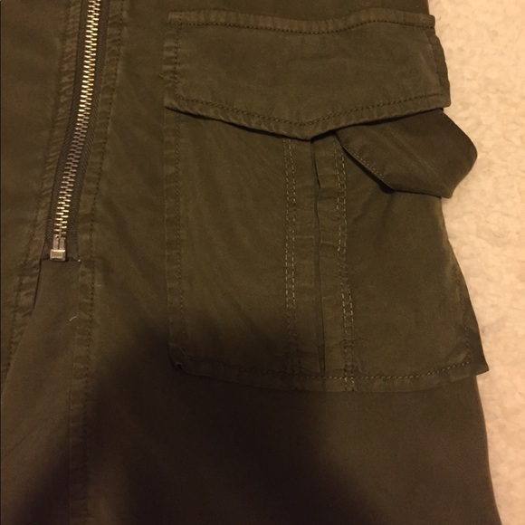 Dex Belted Trench Vest - Picture 10 of 10